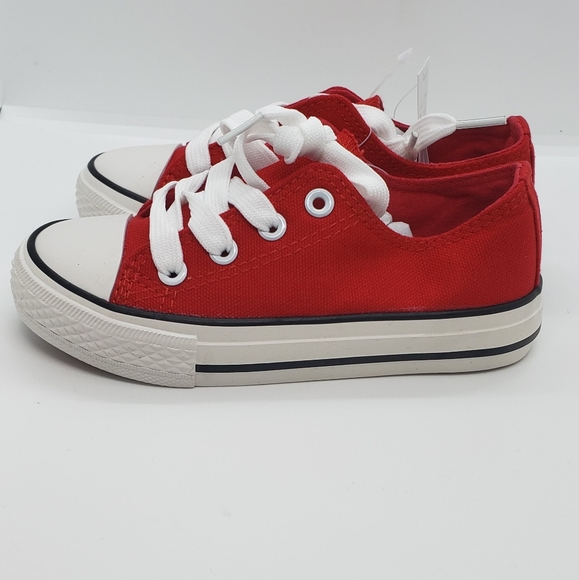 Shoes - Picture 2 of 3